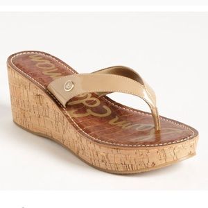 Sam Edelman Romy Tan Cream Camel Faux Patent Leather Wedge Sandal S-116 Sz 9.5